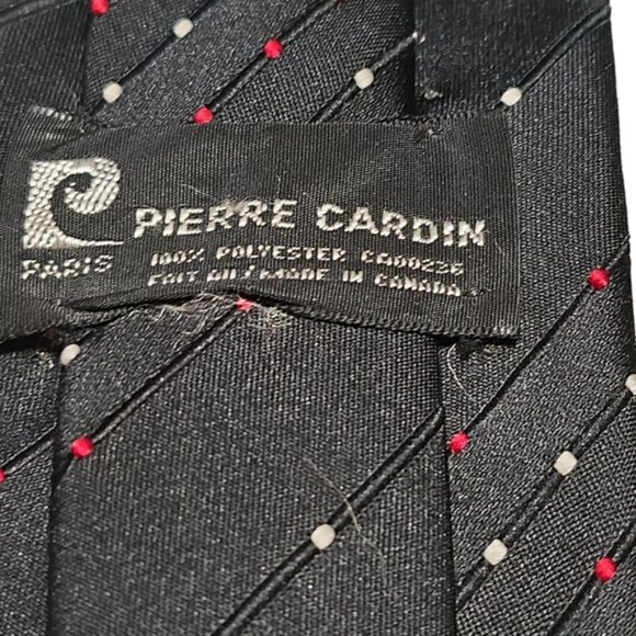 Vintage Pierre Cardin Paris 100% Polyester Necktie EUC SMOKE FREE PET FREE - Picture 3 of 3